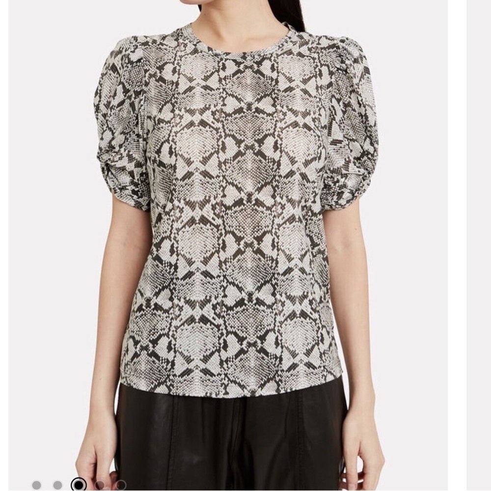 🎀A.L.C. cotton animal print puff sleeve pull over t shirt xs